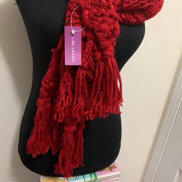 Smart Set KnitFringe 100% Arylic Warm Scarf - Picture 12 of 13